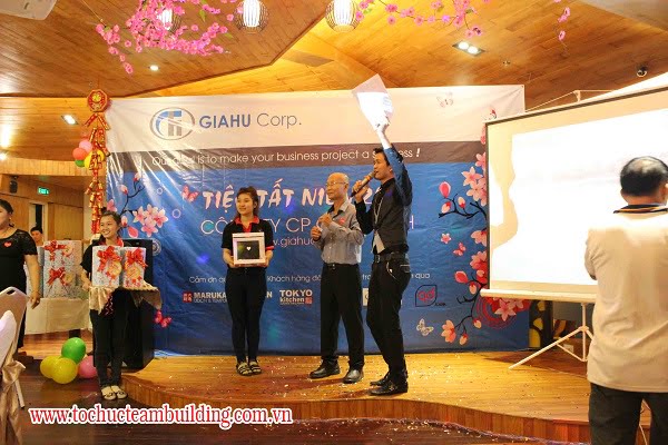 Kinh nghiệm chọn nhà hàng tổ chức tiệc tất niên của công ty 5