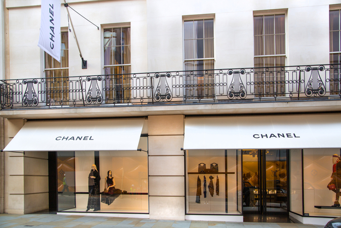 Chanel là nhà mốt nổi bật nhất năm 2020