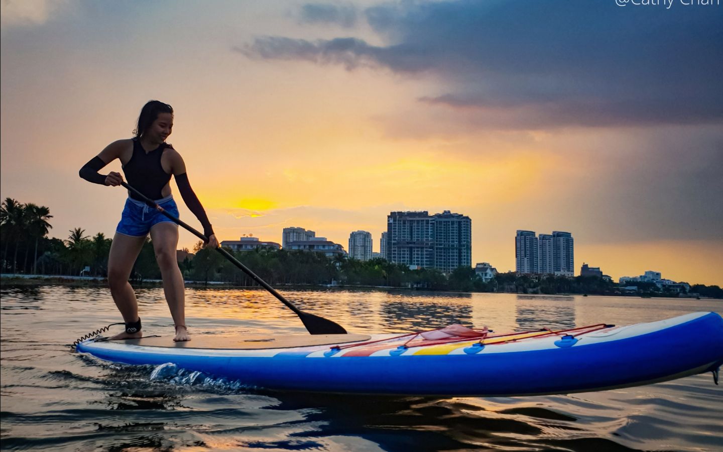 Chèo SUP ngắm sông 