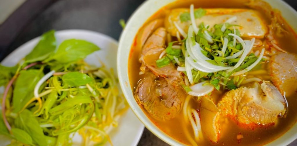 #7 Quán Cơm Trưa Văn Phòng Giao Tận Nơi đáng từng xu HCM 7